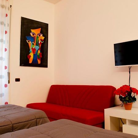 Primopiano Holiday House Salerno Exteriör bild