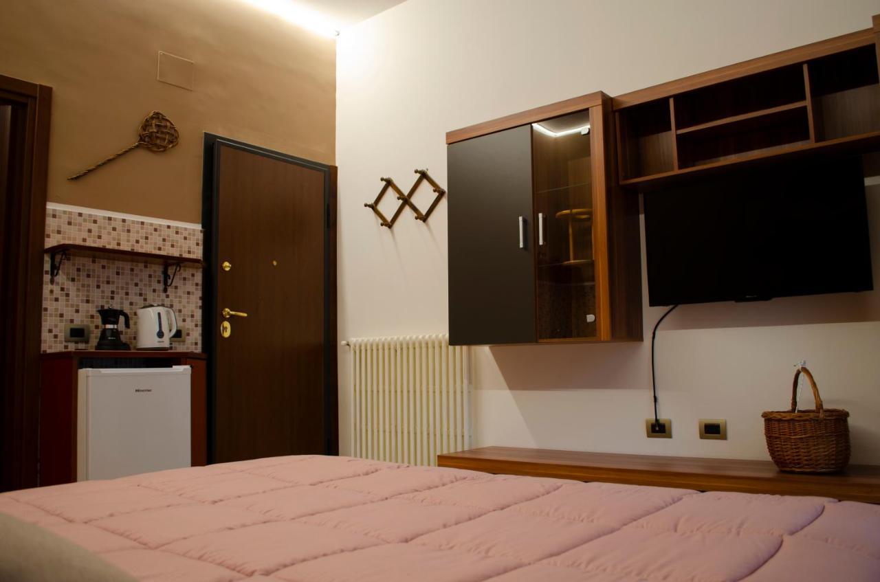 Primopiano Holiday House Salerno Exteriör bild